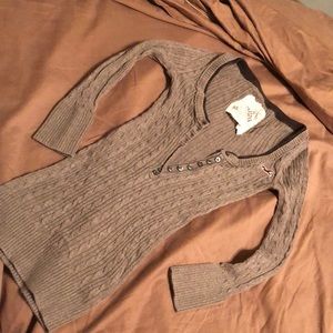 Hollister sweater